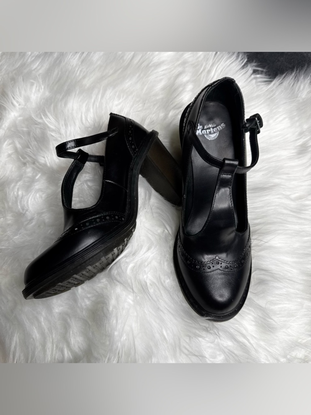 Dr Martens Karishma Black T-Strap Block Heel Mary Jane Pumps - Picture 2 of 9